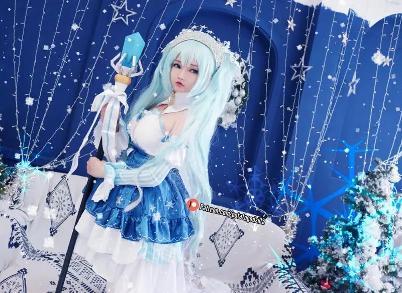 Potato Godzilla - Snow Miku 3 [41P]