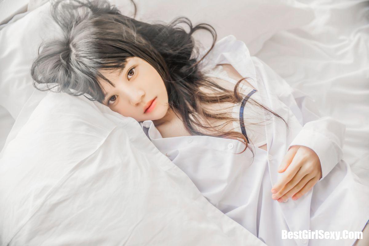 Coser@桜桃喵 Vol.072 白衬衫散发