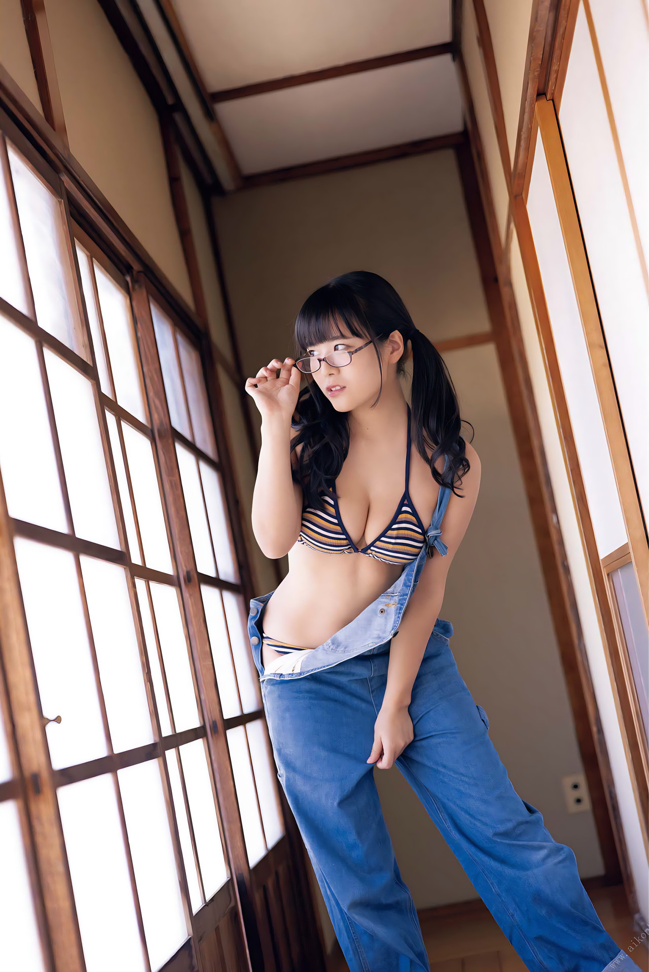 Umi Shinonome 東雲うみ, ヤングキング デジタル写真集 うみの瞳に恋してる [36P]