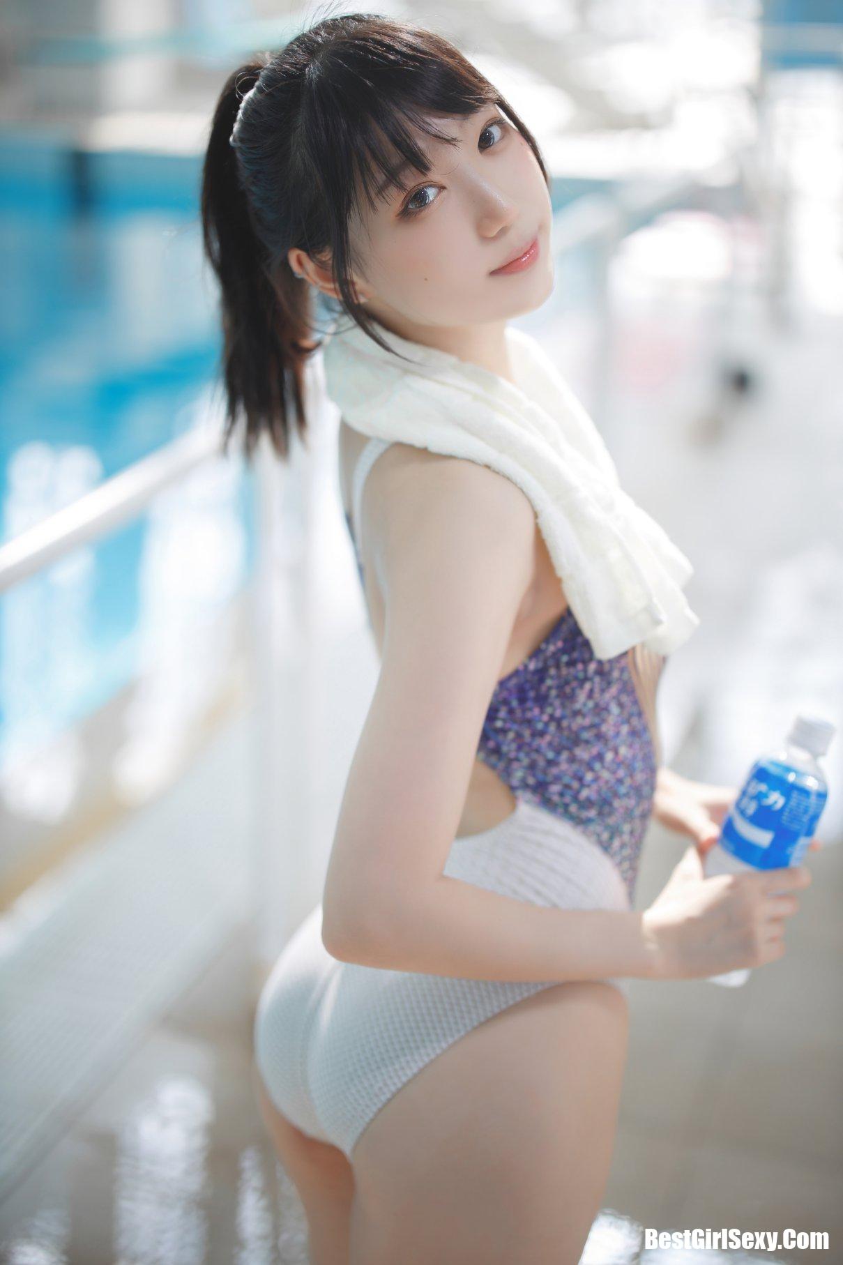 Coser@周叽是可爱兔兔 Vol.001 竞泳