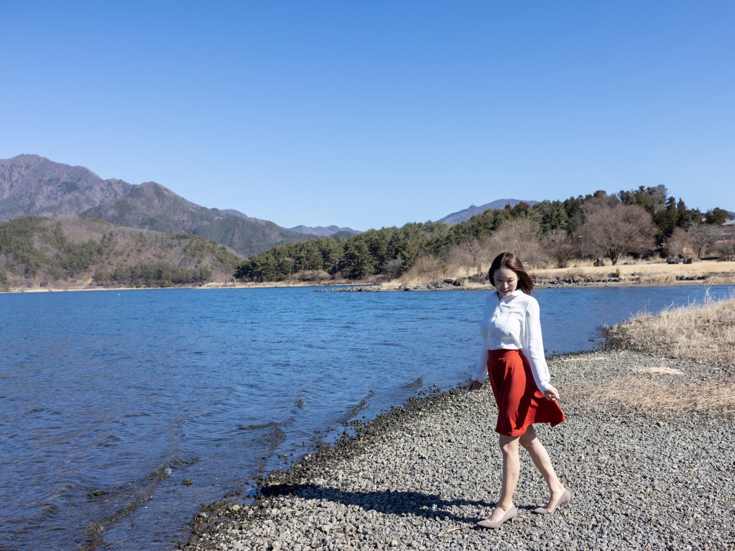凛音とうか グラビア写真集 凛音色 [33P]