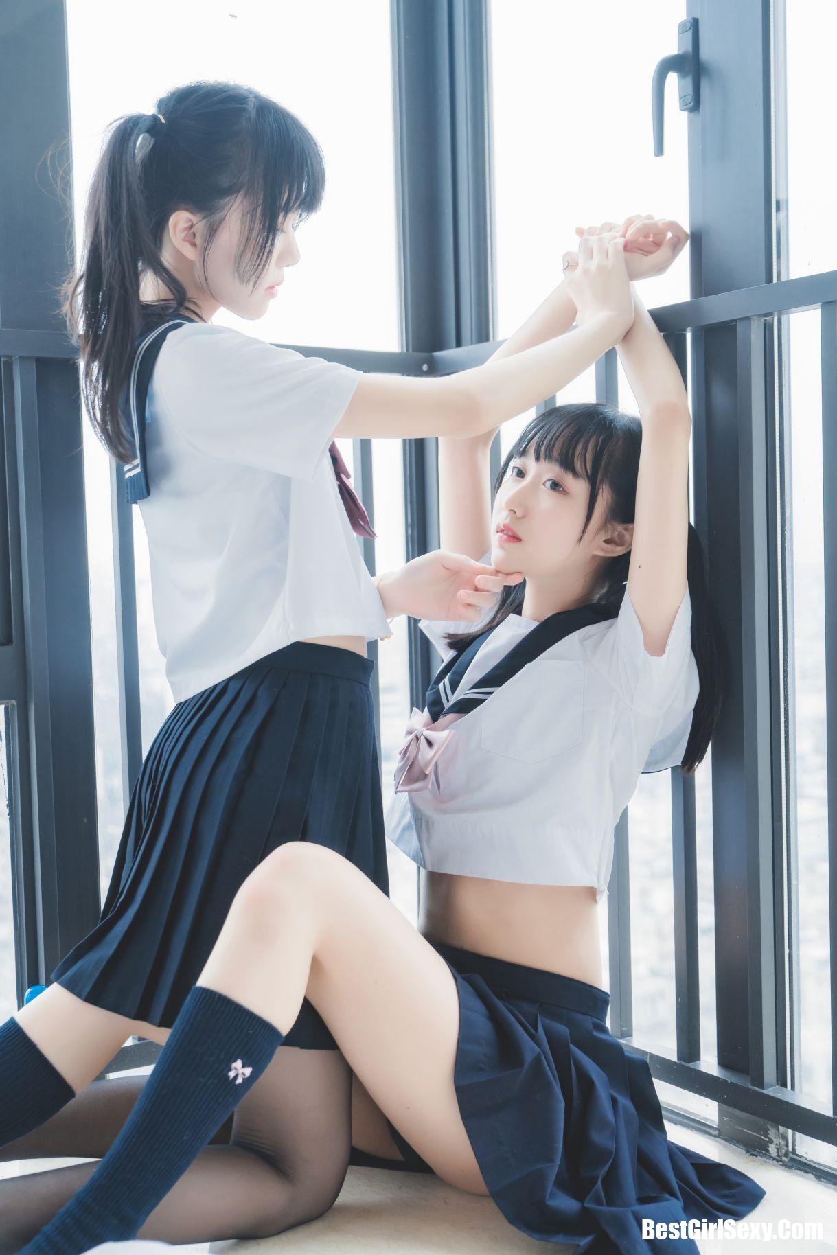 Coser@桜桃喵 Vol.047 制服双子