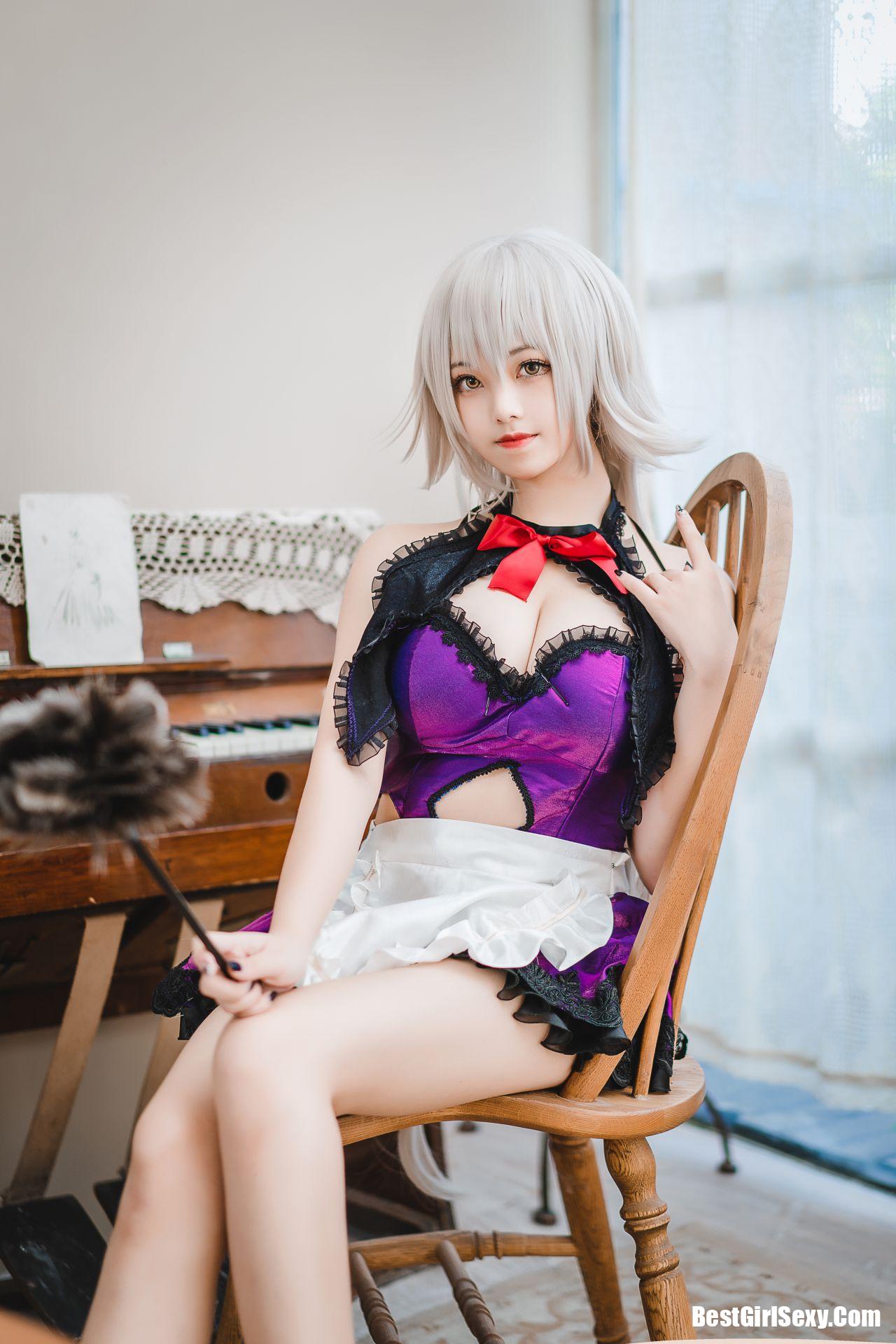 Coser@蜜汁猫裘 Vol.046 贞德女仆