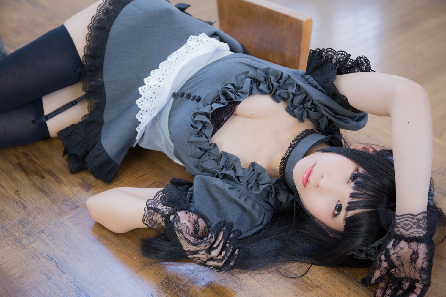 Coser@Akira Gray Maid Doll Part 3