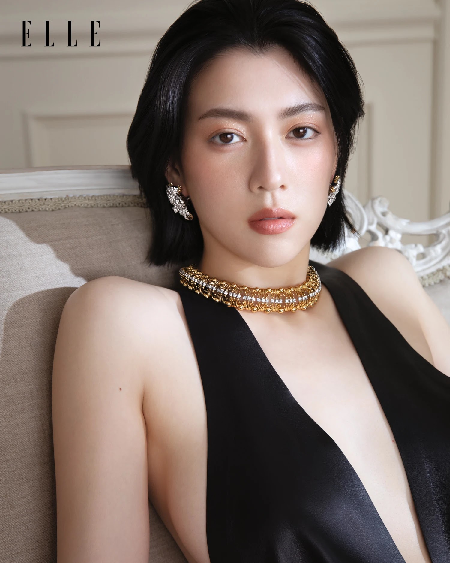 Ayaka Miyoshi 三吉彩花, FLASH 2023.11.14 (フラッシュ 2023年11月14日号) [13P]