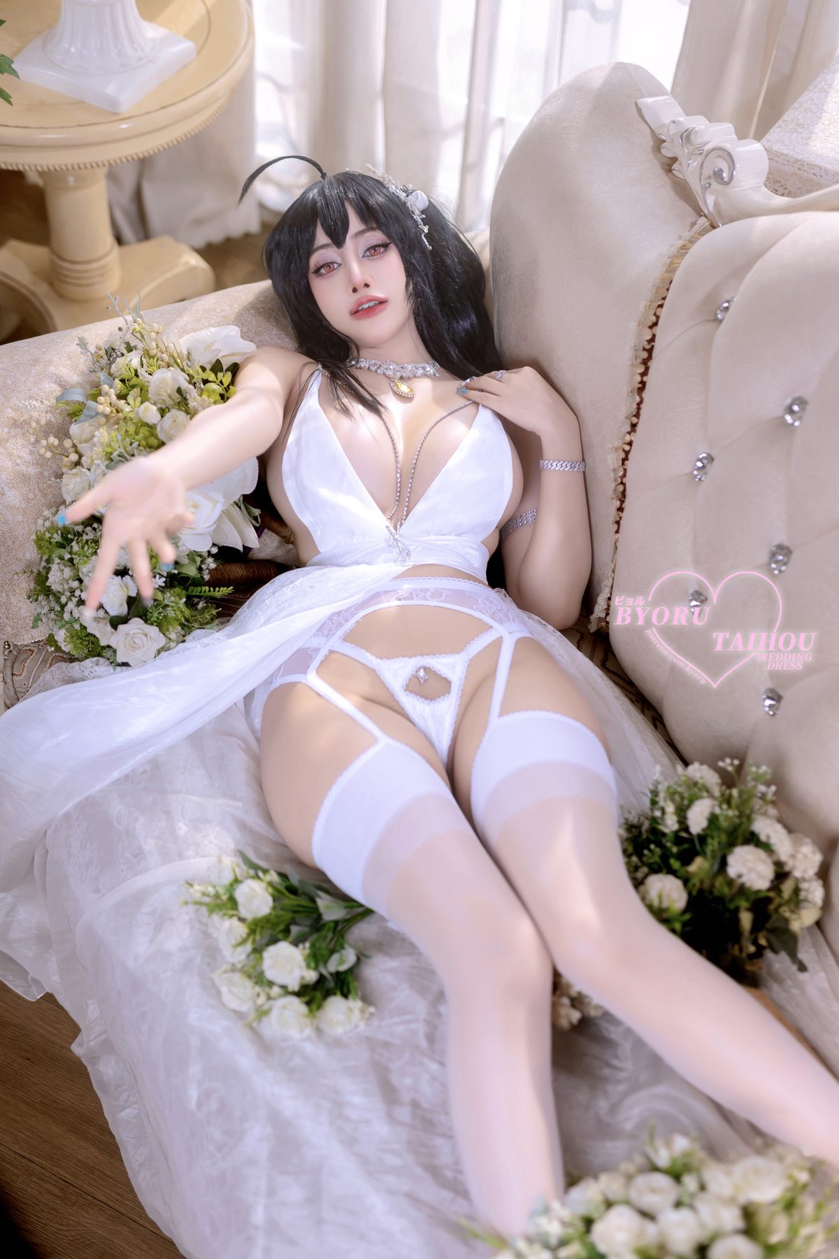 Coser@Byoru - Taihou Wedding Dress [53P]