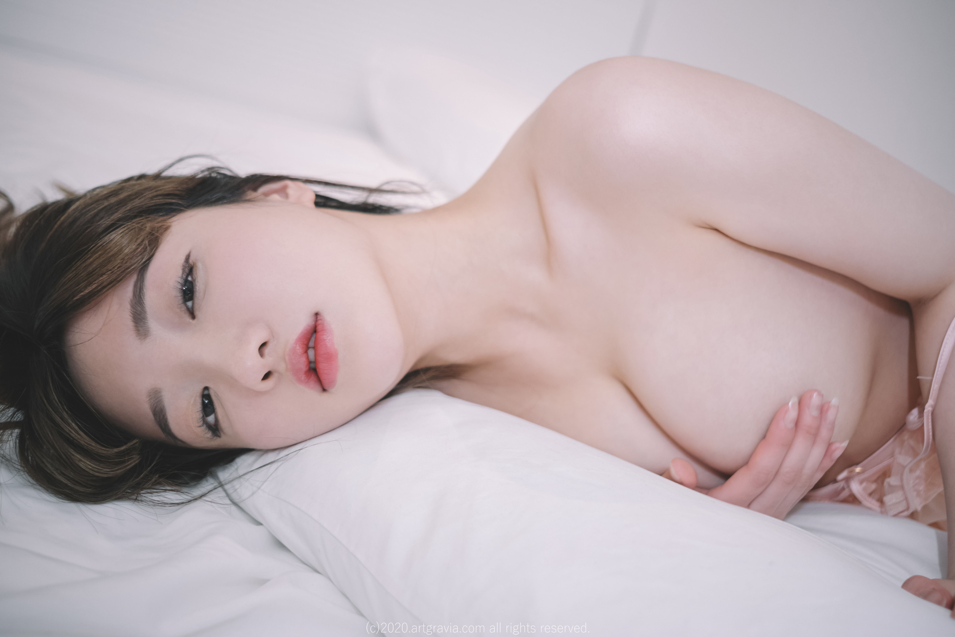 Son Yeeun 손예은, [ArtGravia] Vol.224 아트그라비아 Set.01 [39P]