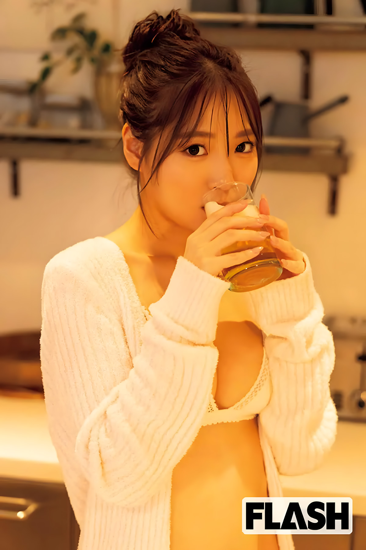 Airi Hayashi 林あいり, FLASH 2024.04.30 (フラッシュ 2024年4月30日号) 16 Airi Hayashi 林あいり, FLASH 2024.04.30 (フラッシュ 2024年4月30日号)