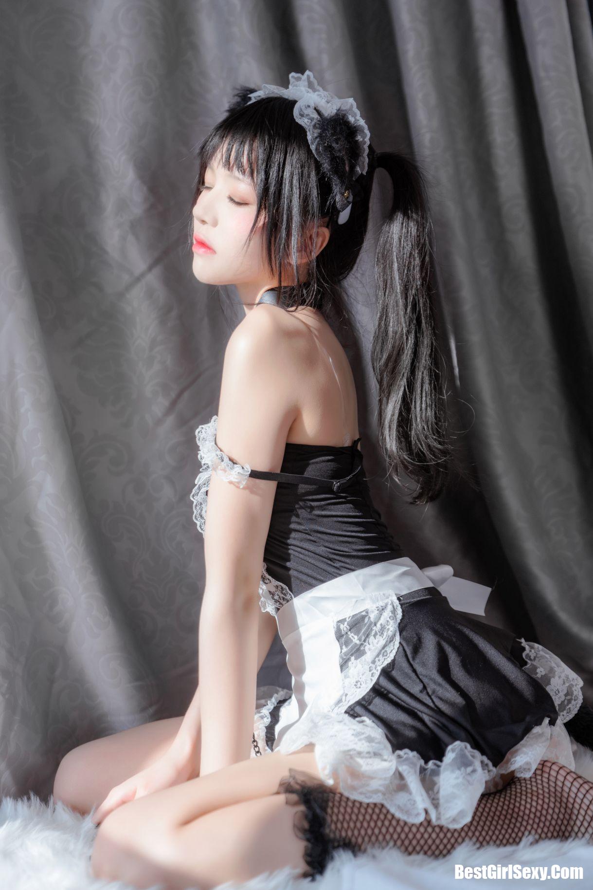 Coser@桜桃喵 Vol.021 黑猫妹抖(黑猫女仆)