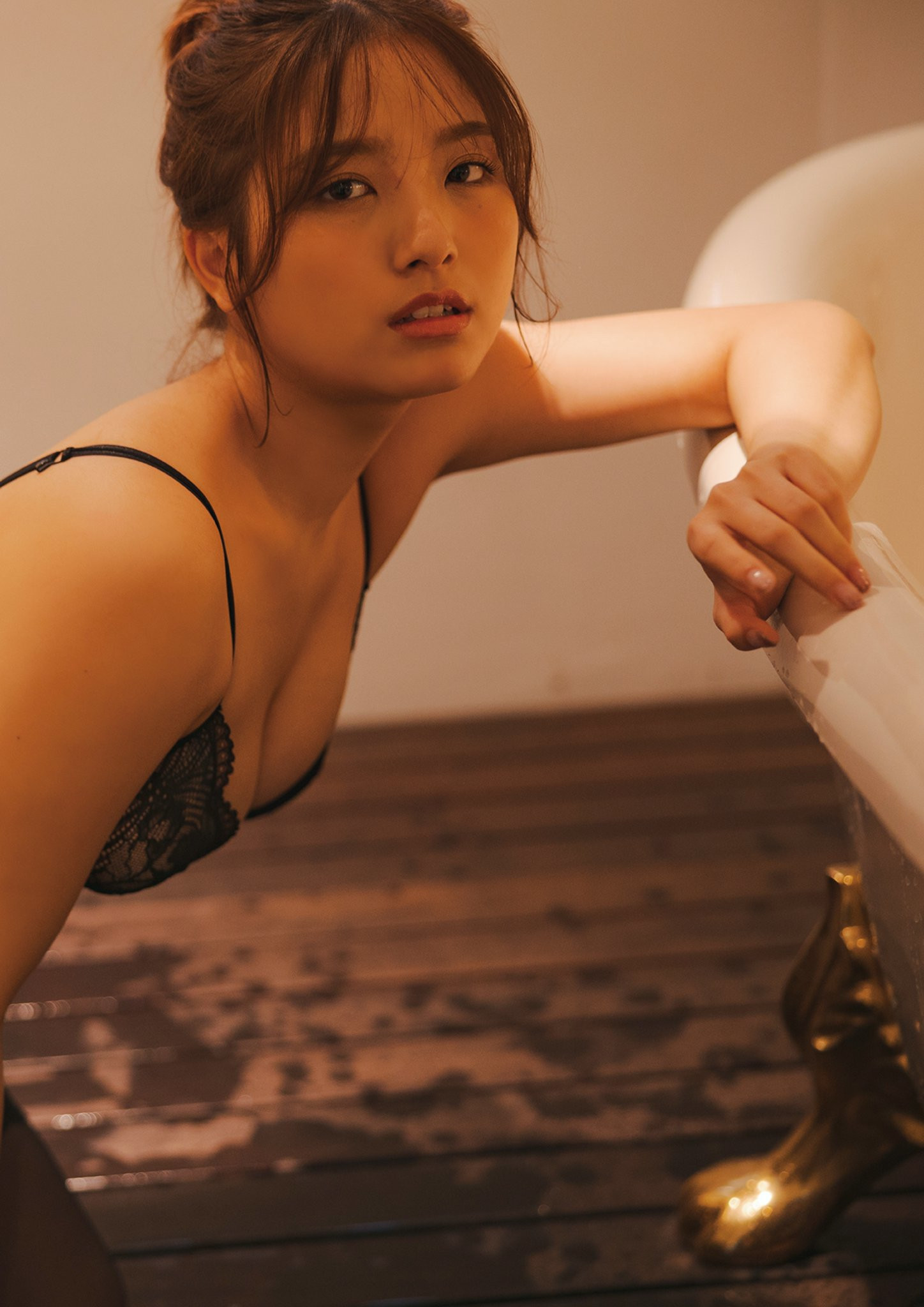 Nana Owada 大和田南那, BUBKAデジタル写真集 「Feel Special」 Set.02 [24P]