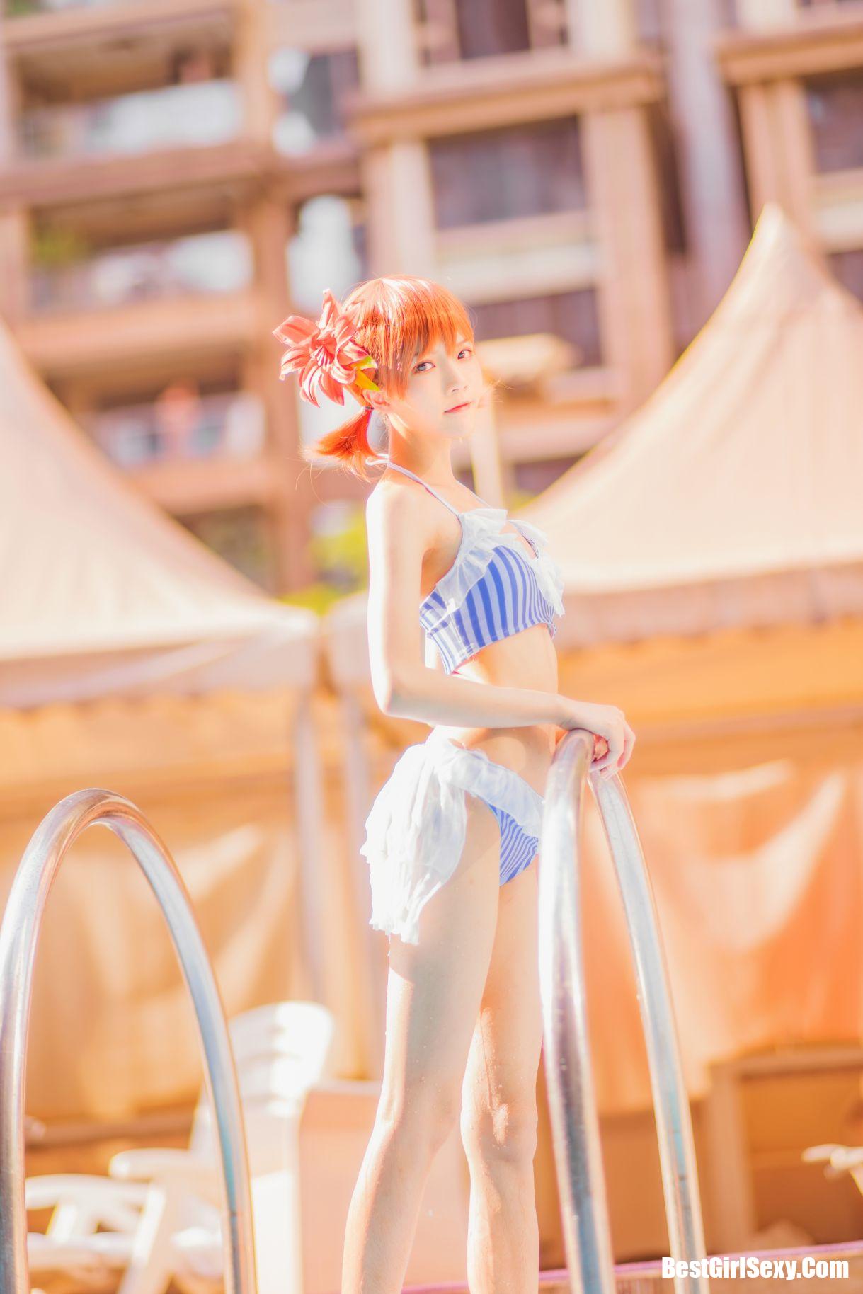 Coser@桜桃喵 Vol.090 炮姐泳装戏水