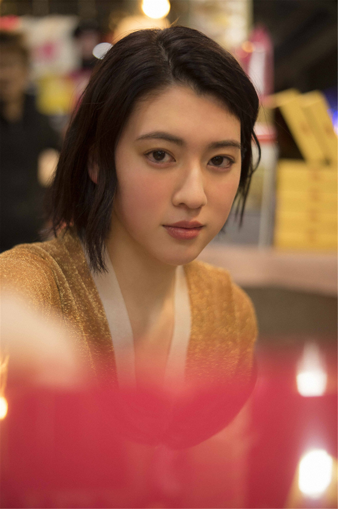 Ayaka Miyoshi 三吉彩花, デジタル写真集 「空をこえて」 Set.02 [35P]