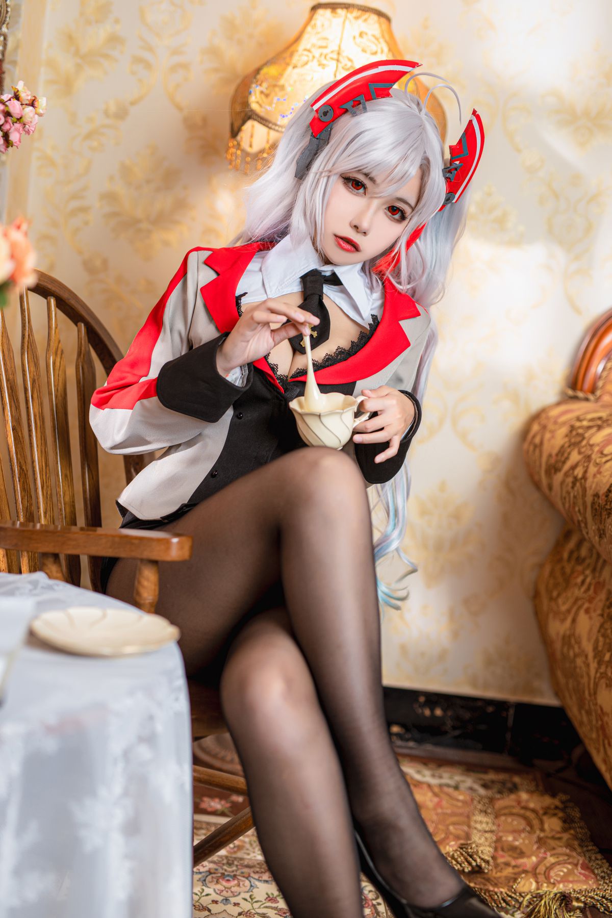 Coser@Momoko葵葵 教师