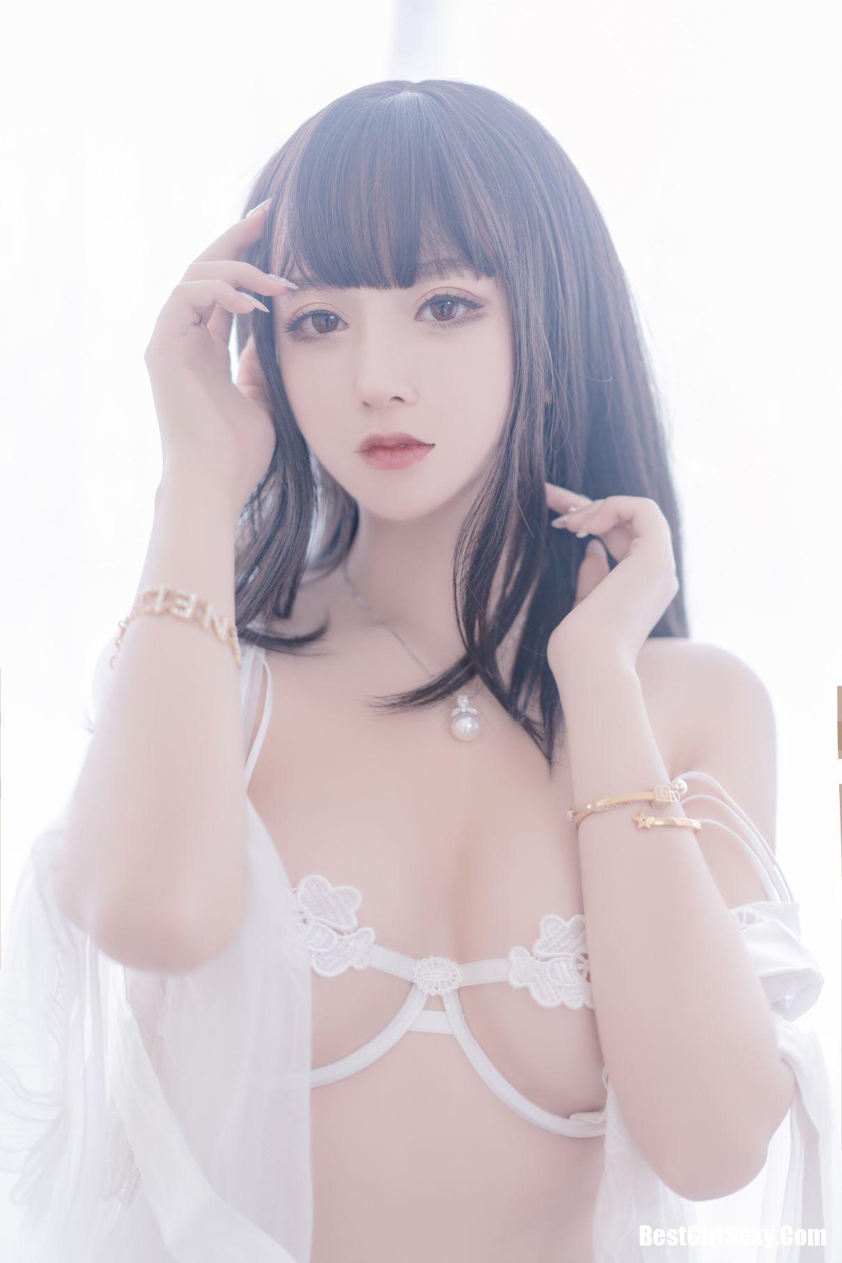 Coser@过期米线线喵 镂空内衣