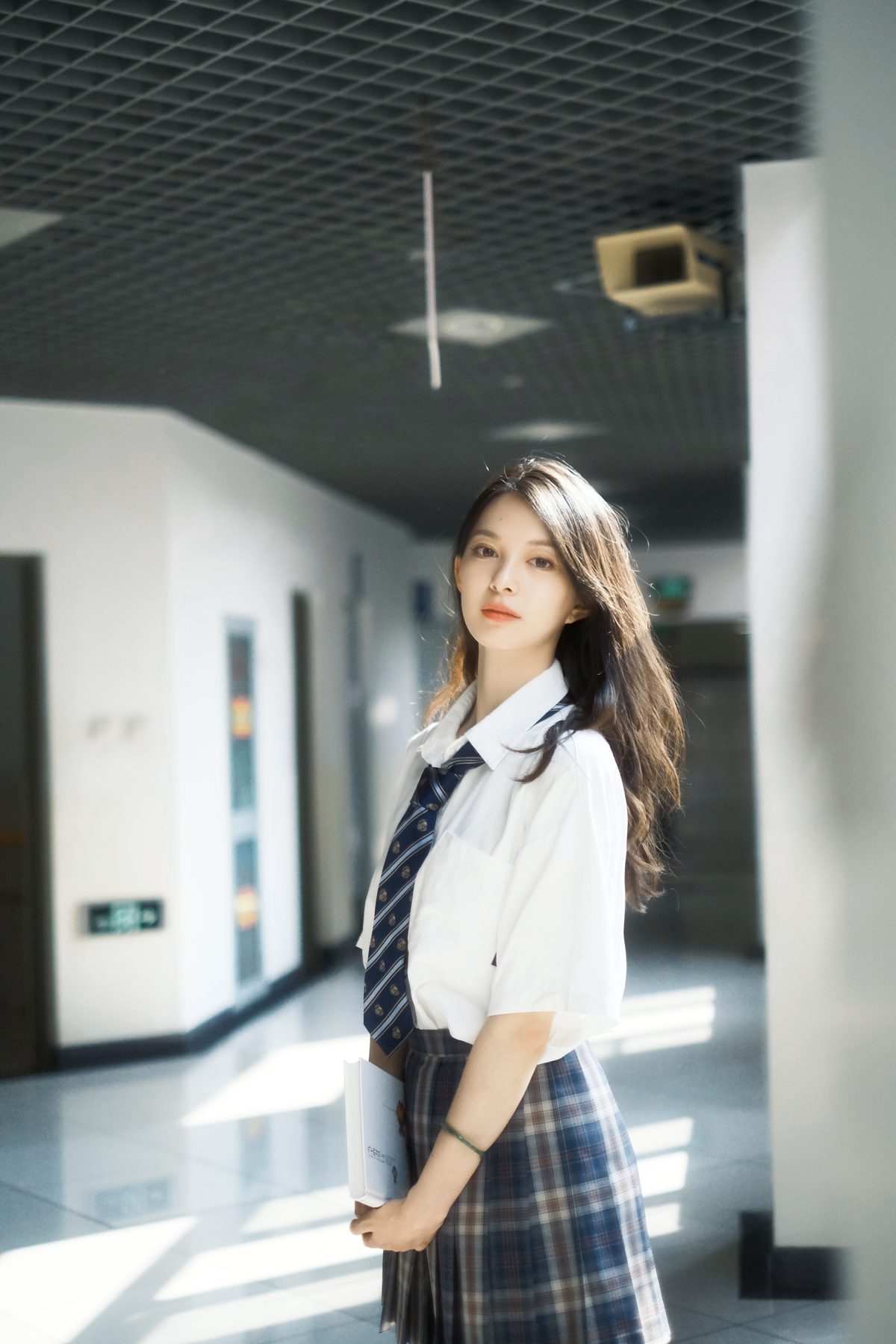 YiTuYu艺图语 Vol.4621 Qian Qian