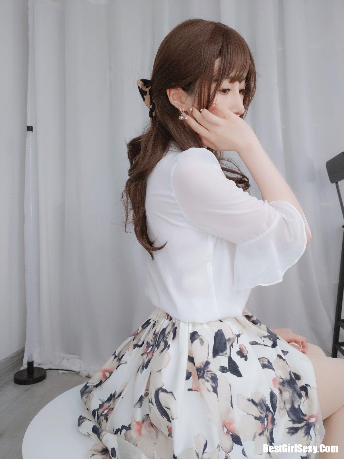 Coser@小姐姐白银 Vol 58 肉丝人妻