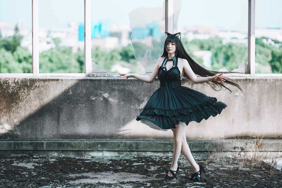 Coser@落落Raku – 黑猫