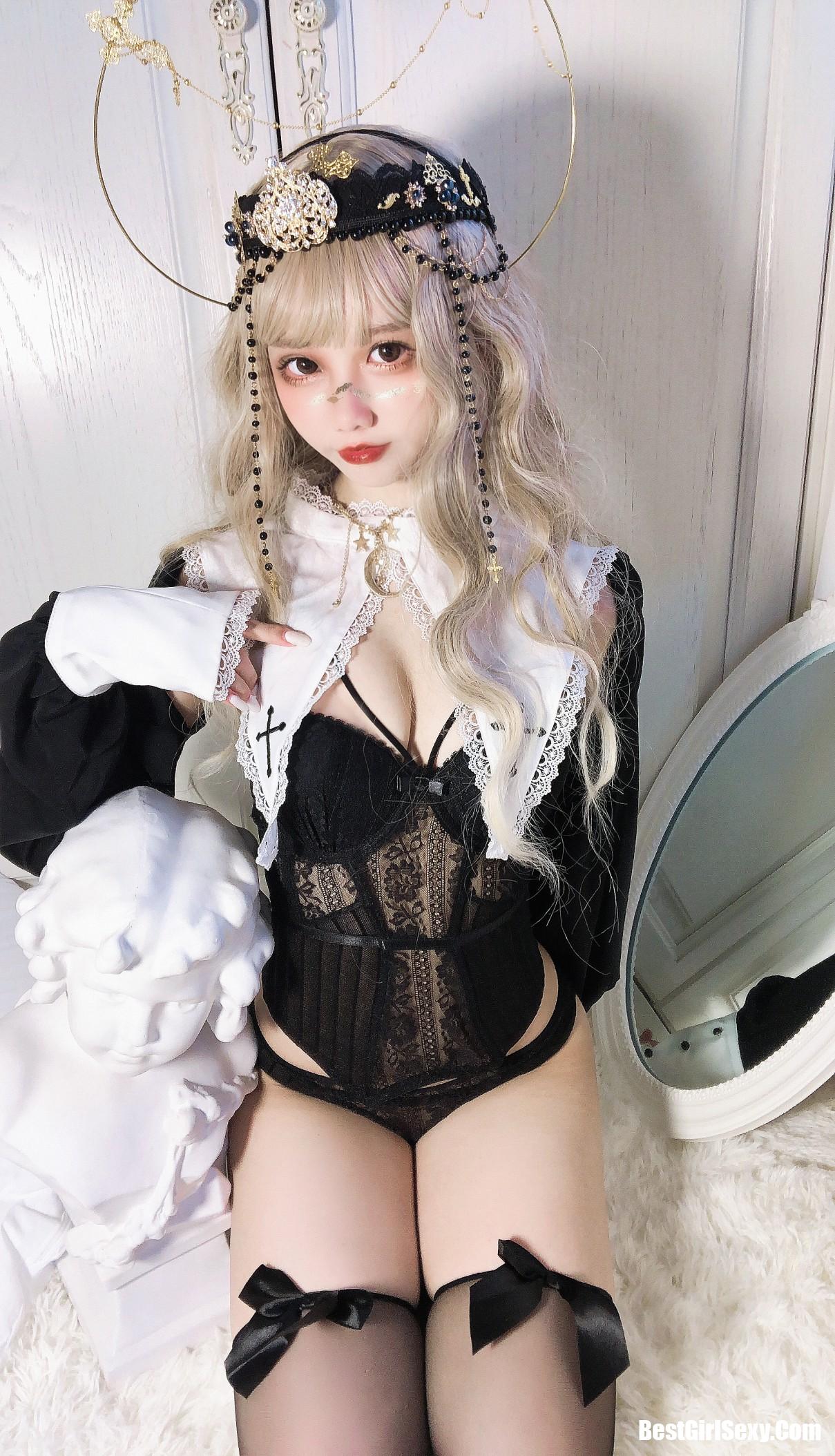 Coser@果咩酱w Vol.013 叛逆修女