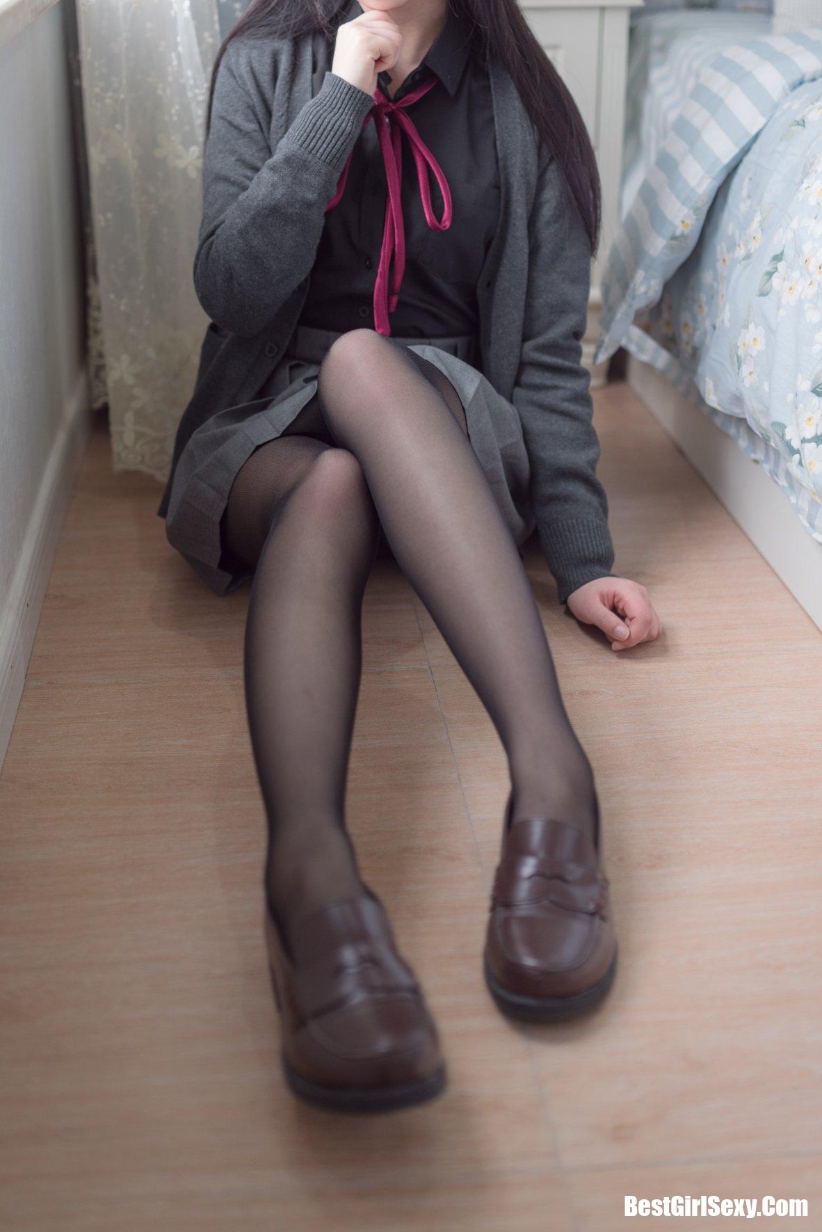 Coser@雪琪SAMA Vol.007 JK纯腿黑丝