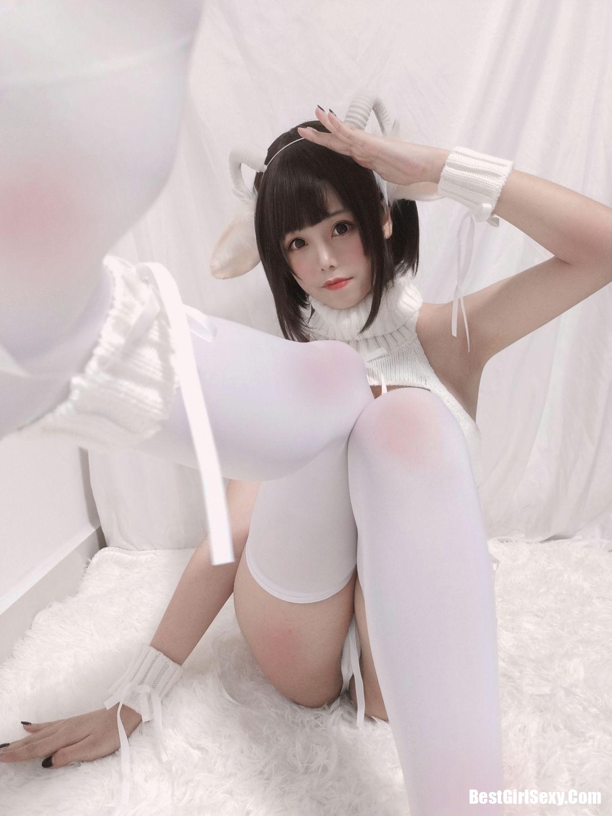 Coser@蜜汁猫裘 Vol.043 白丝毛衣