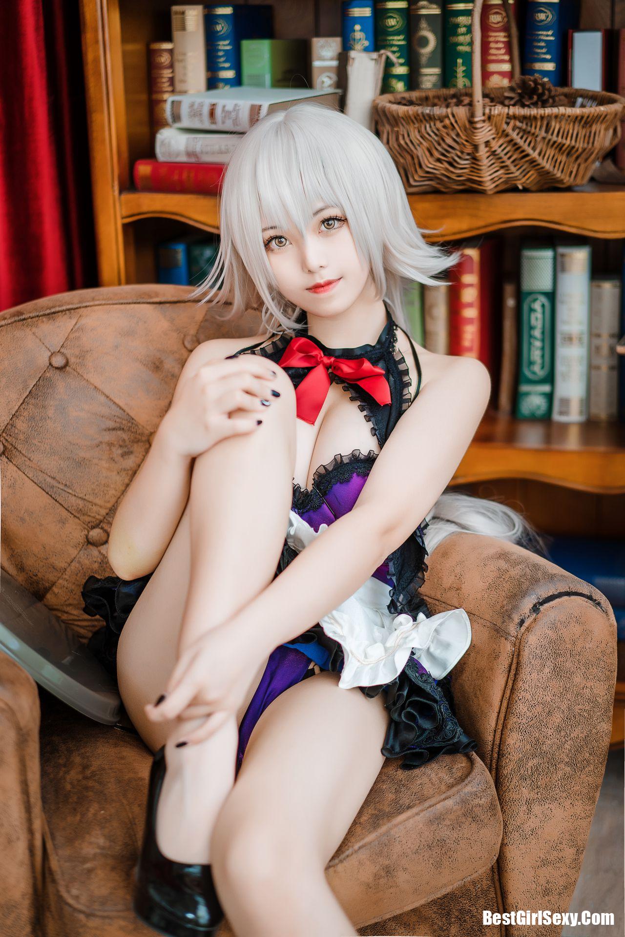 Coser@蜜汁猫裘 Vol.046 贞德女仆