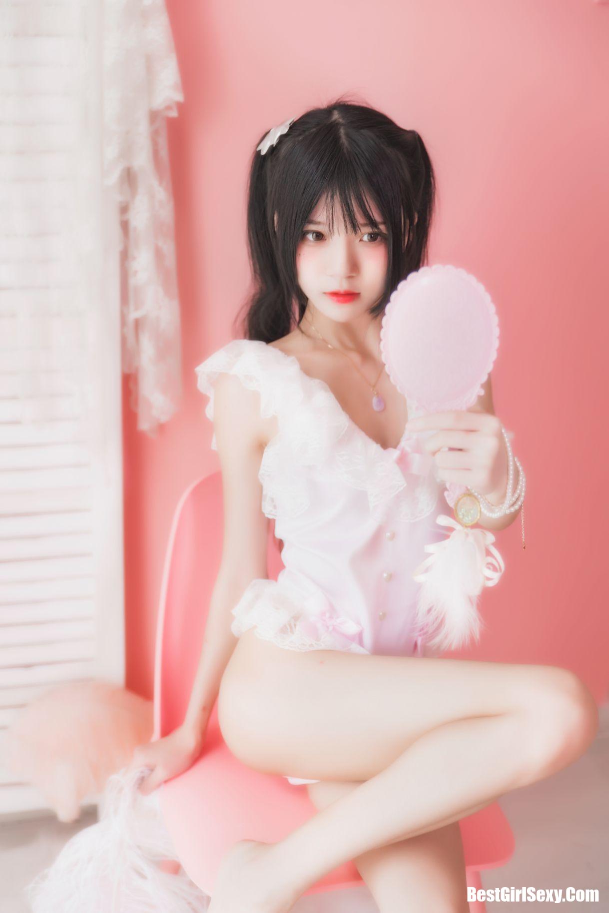 Coser@桜桃喵 Vol.016 冬眠2018系列-粉色浴缸