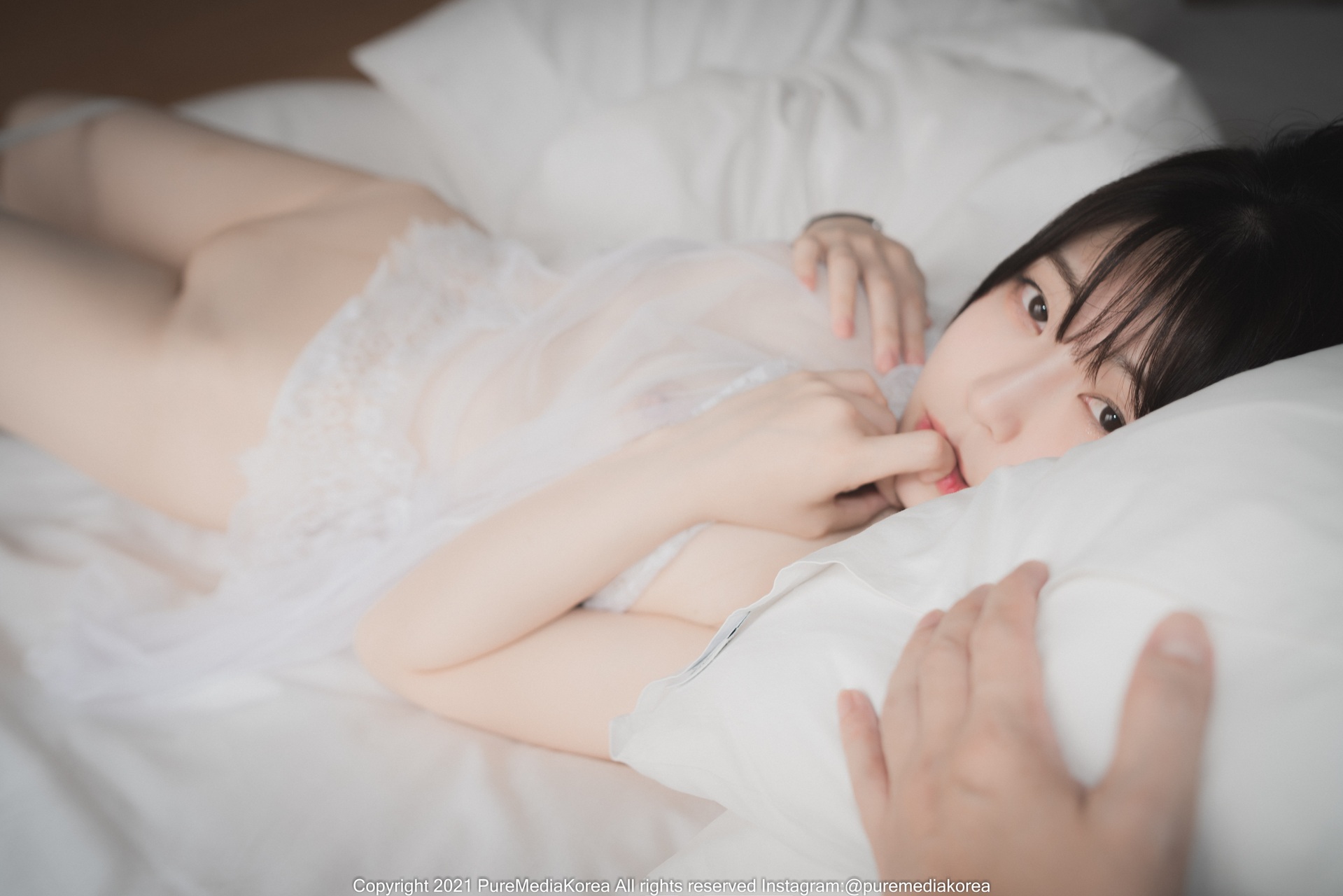 Eun Bi 은비, [PURE MEDIA] Vol.079 디지털화보 Set.02 [36P]