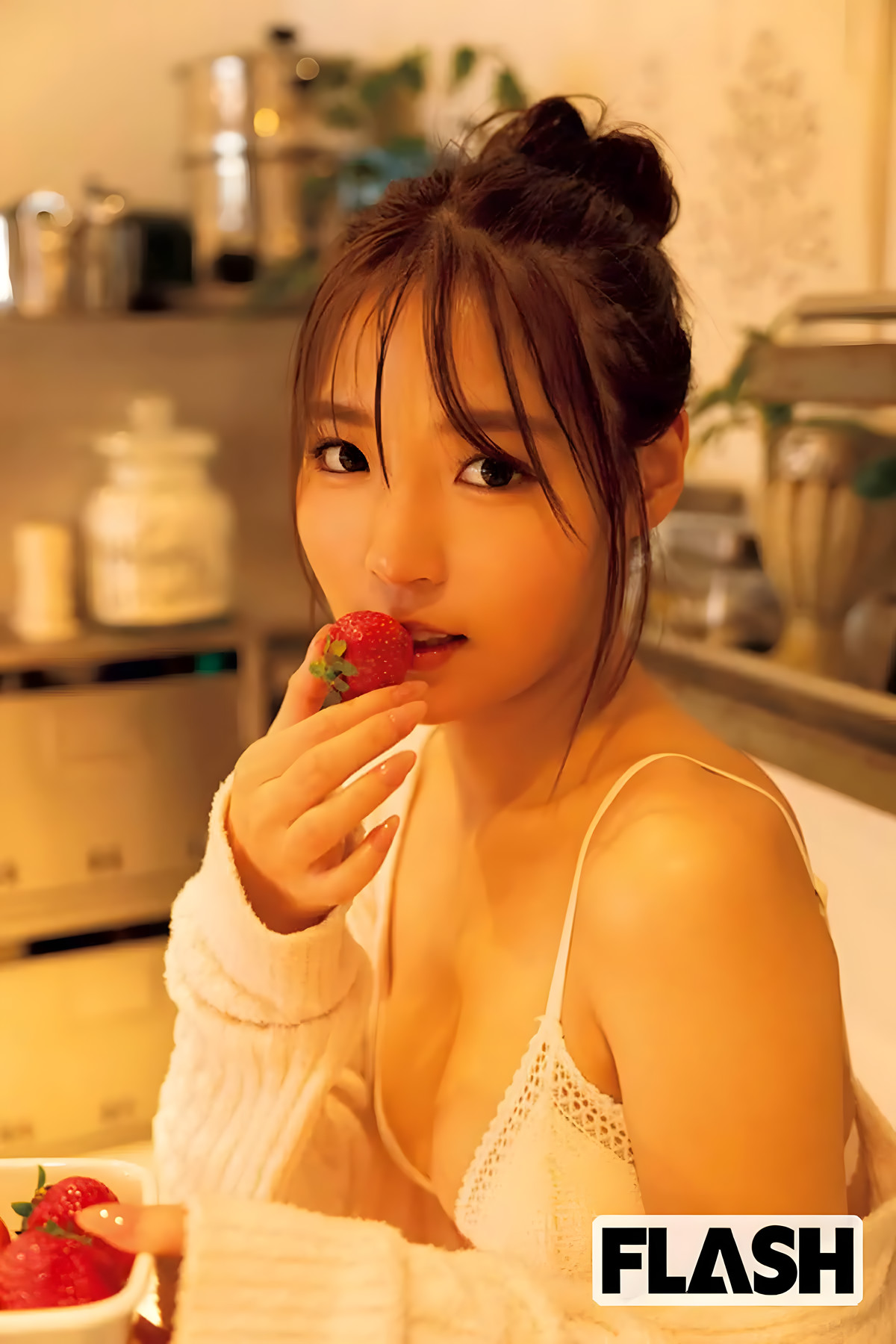 Airi Hayashi 林あいり, FLASH 2024.04.30 (フラッシュ 2024年4月30日号) 12 Airi Hayashi 林あいり, FLASH 2024.04.30 (フラッシュ 2024年4月30日号)