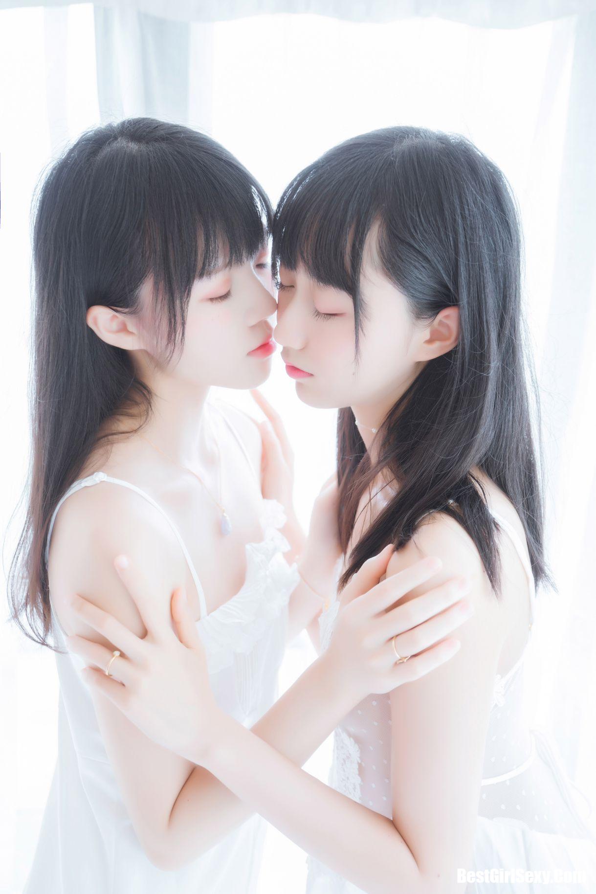 Coser@桜桃喵 Vol.045 白色长裙