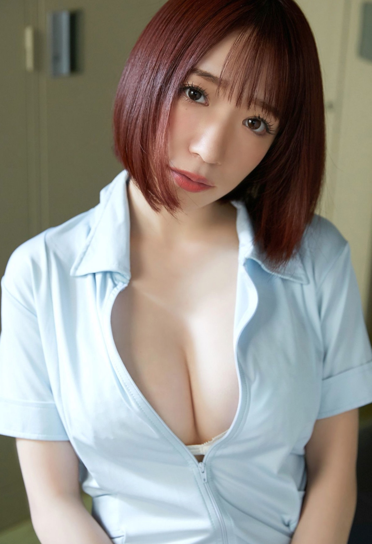 Airi Shimizu 清水あいり, 解禁グラビア写真集 気になる看護師さん Set.01