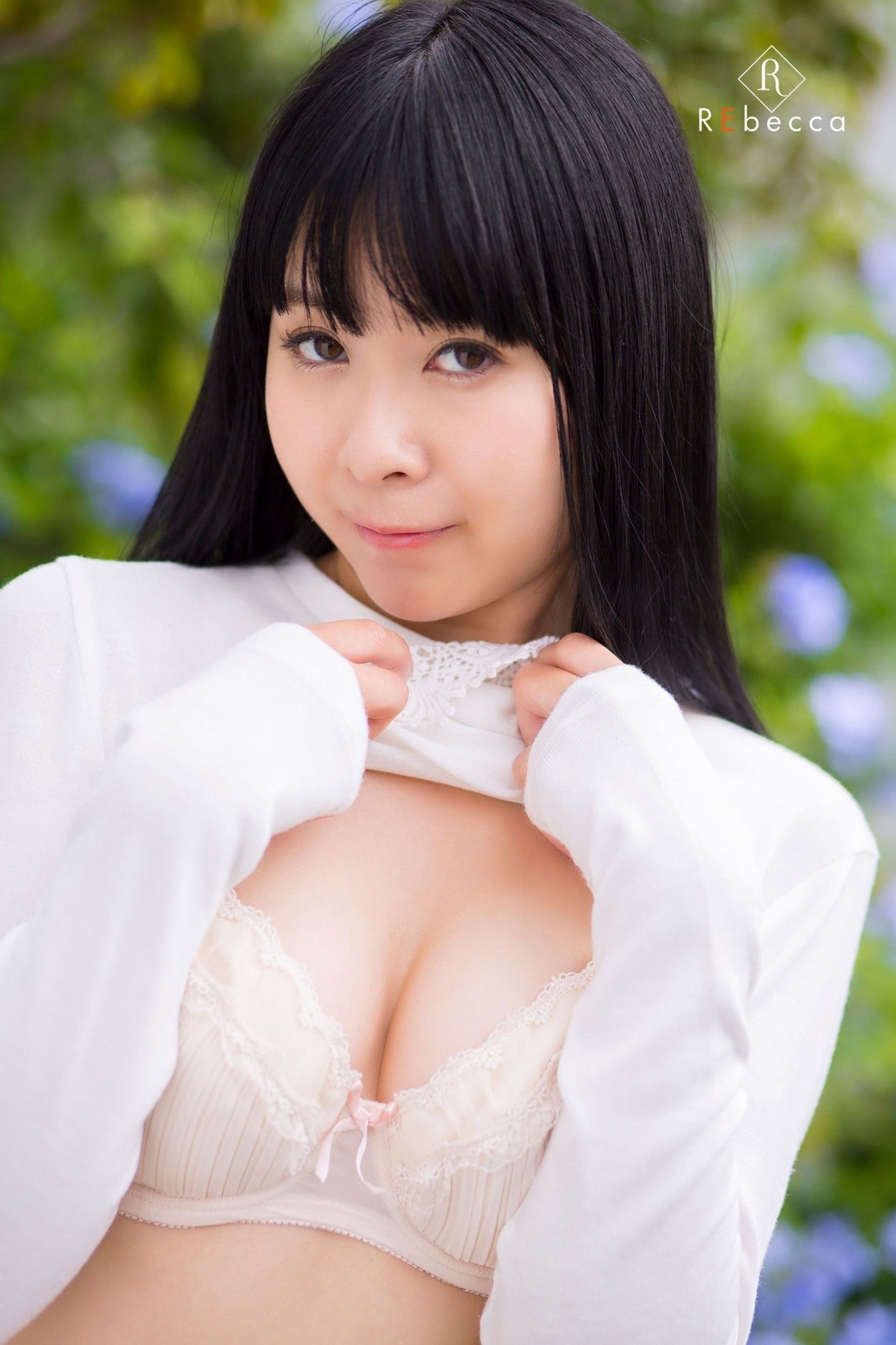 [Photobook] 初裸 virgin nude 101 桜月みお [100P]