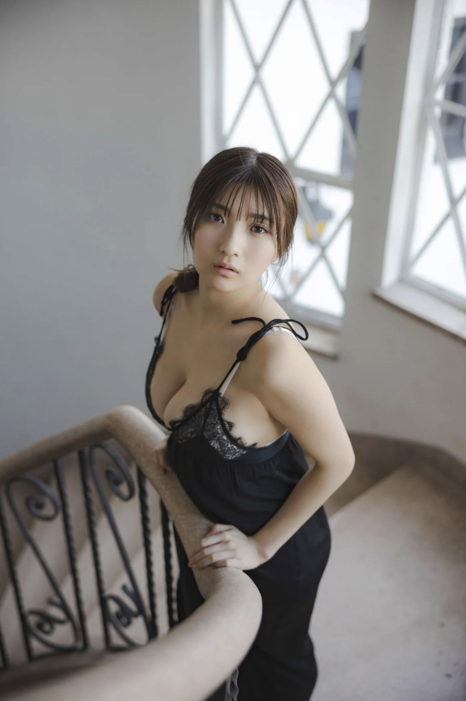 三田悠贵 あふれだす [20P]