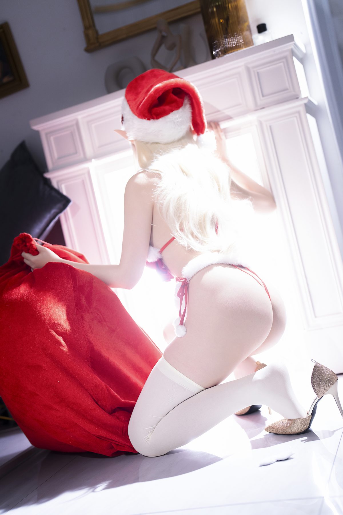 Coser@星之迟迟Hoshilily – 圣诞精灵篇B 圣诞老人 Part2