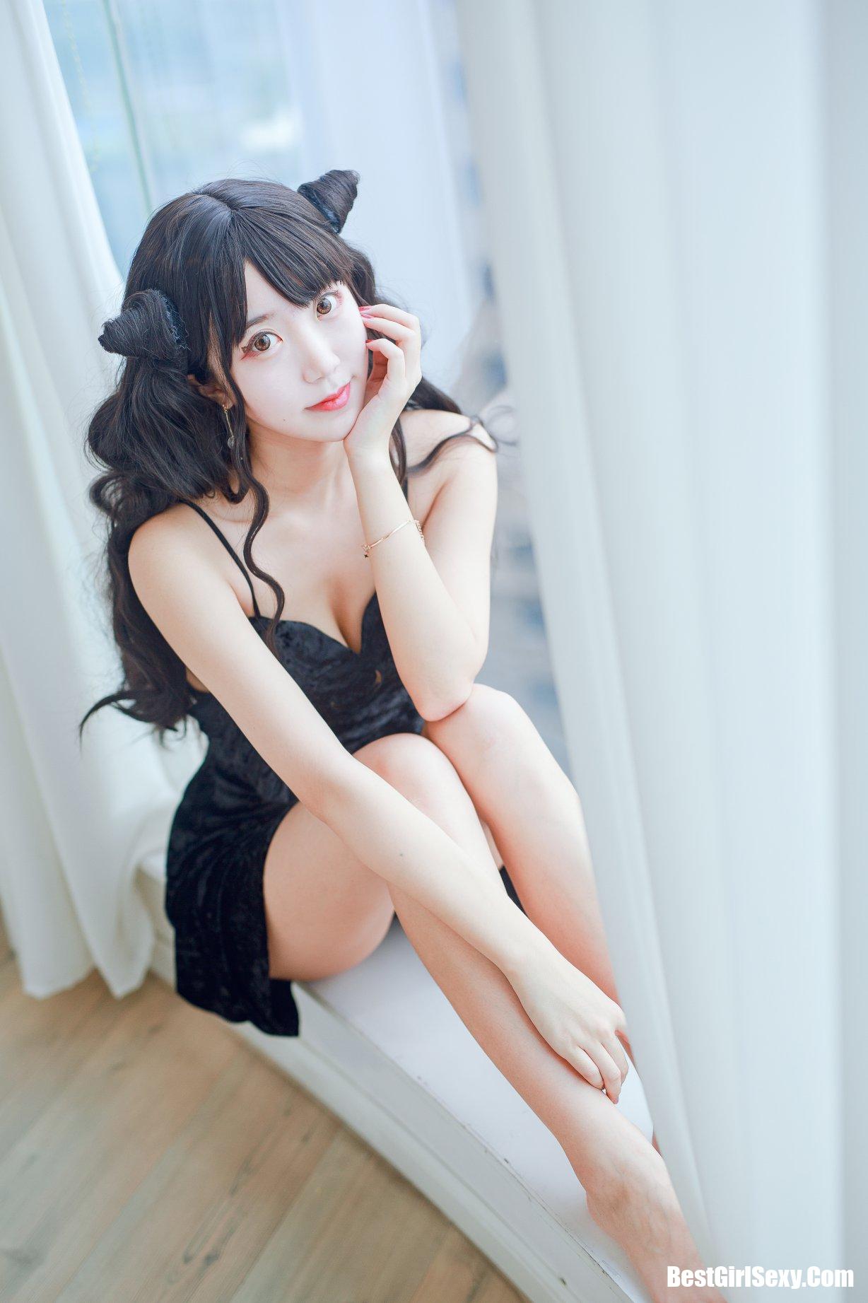 Coser@黑川 Vol.006 小恶魔黑裙子