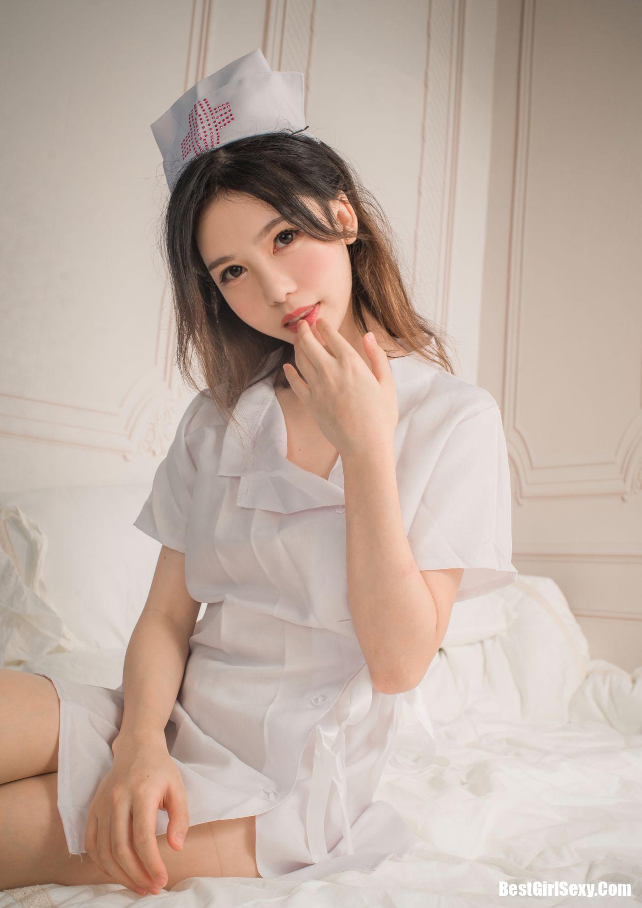 Coser@抖娘-利世 俏皮小护士