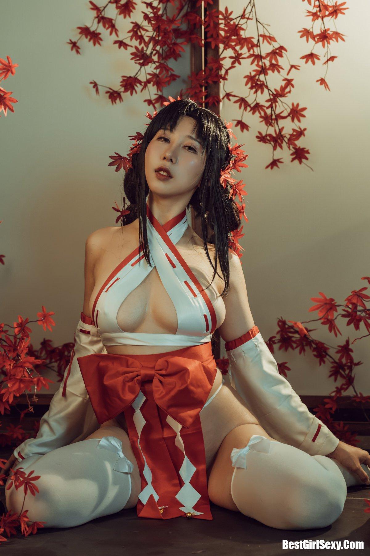 Coser@云溪溪 奶桃巫女