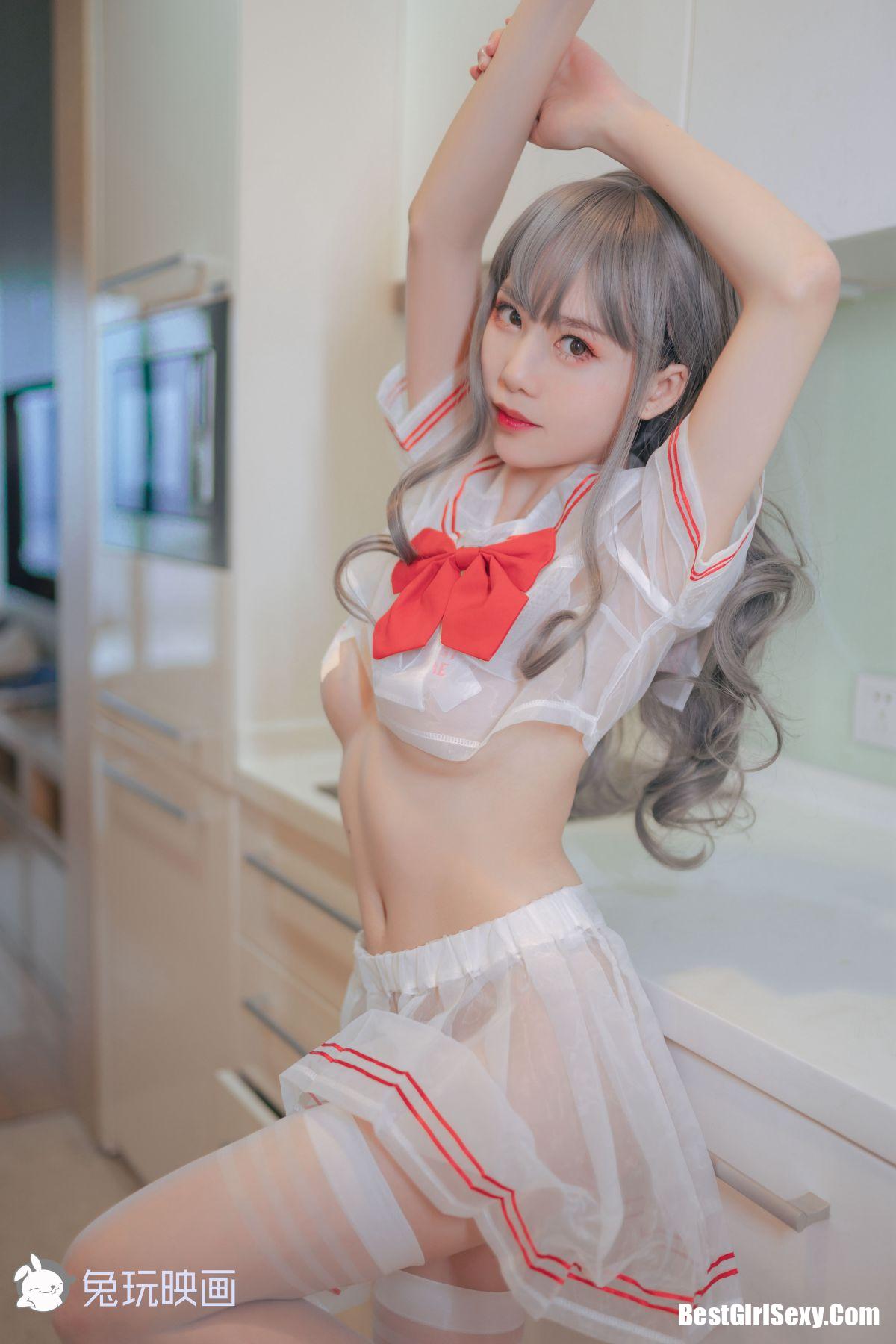 Coser@抖娘-利世 穿制服的小姐姐
