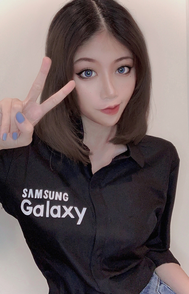 Ain Nguyen – Samsung Sam [17P]