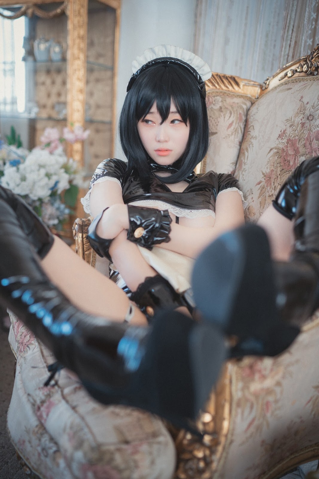 Bambi 밤비, [DJAWA] Femme de Chambre en Latex [67P]