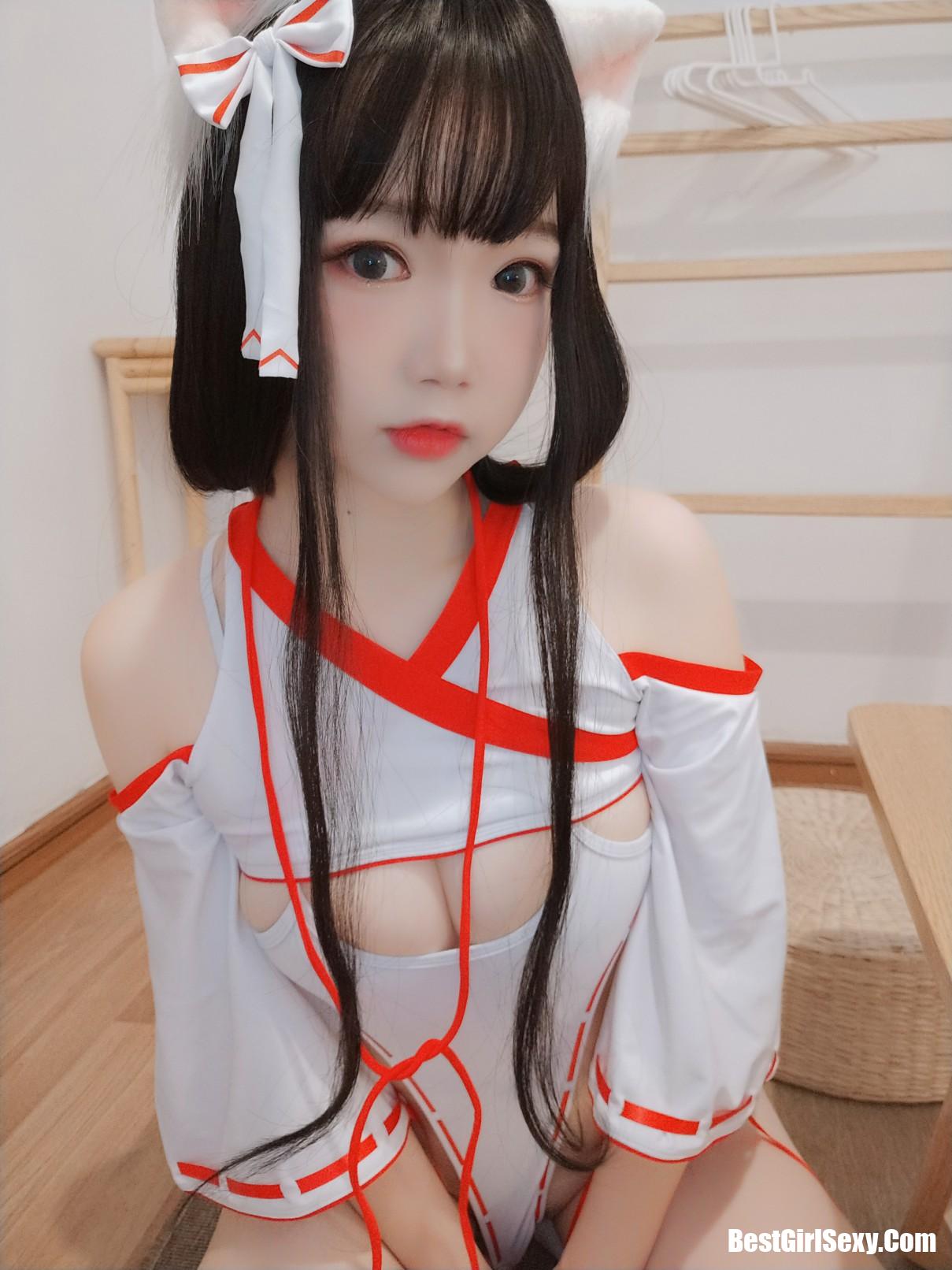 Coser@雪晴Astra Vol.006 神社の猫