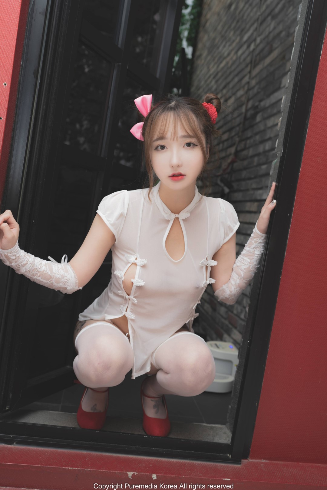 Pure Media Vol.127 Son Ye-Eun (손예은) [102P]