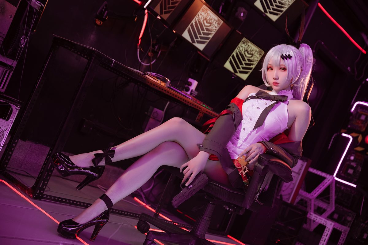 Coser@瓜希酱 – 少女前线 FN-57 Five-seveN Part 3