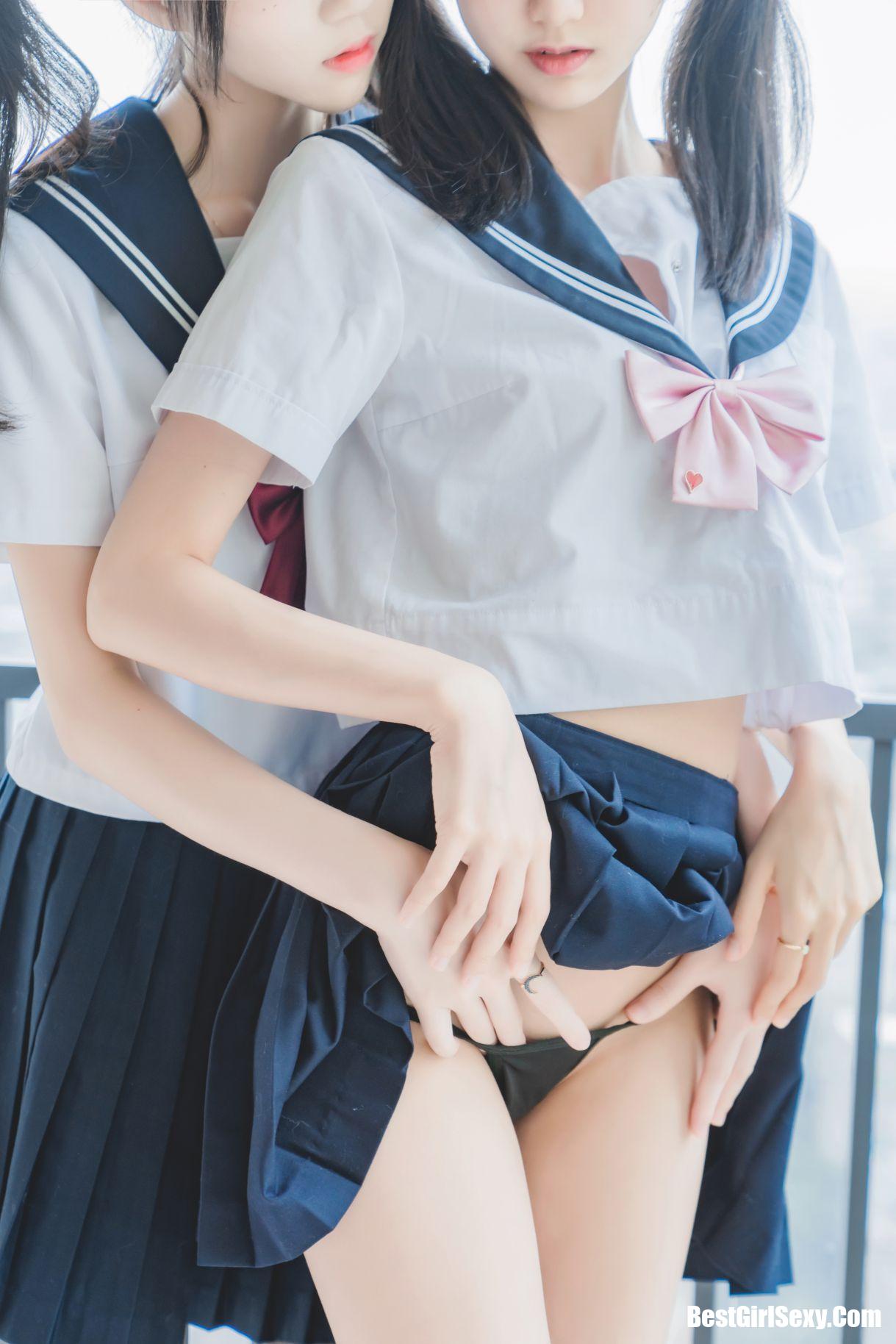Coser@桜桃喵 Vol.047 制服双子