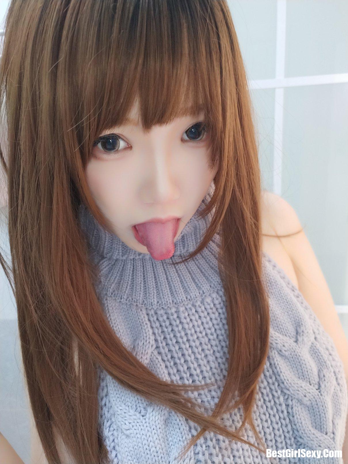 Coser@雪晴Astra Vol.021 黑丝漏背毛衣