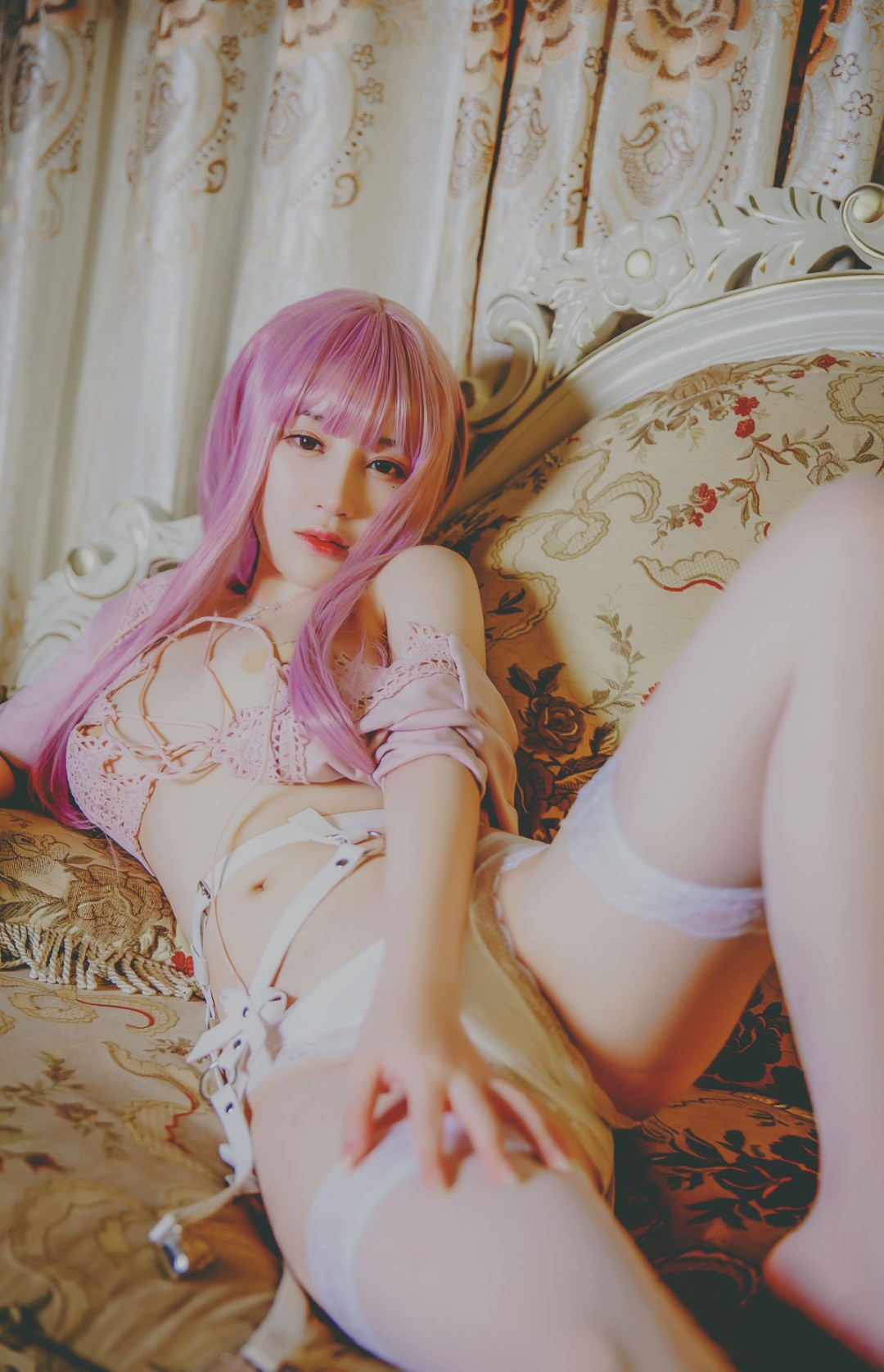 尤猫醒醒 - NO.01 梦幻性感 [28P]