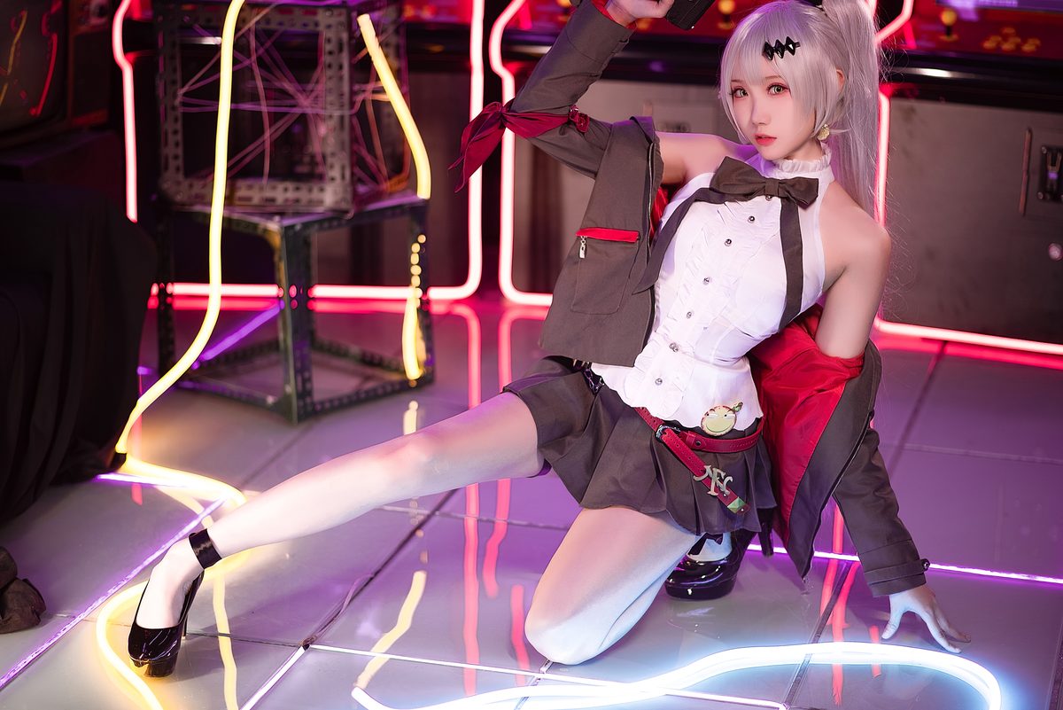 Coser@瓜希酱 – 少女前线 FN-57 Five-seveN Part 3