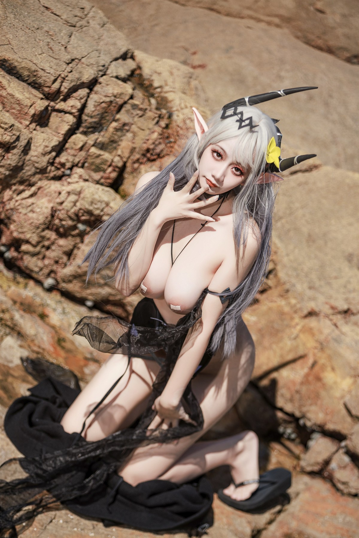 Cosplay 阿雪雪 泥岩泳装 Mud Rock Swimsuit [42P]