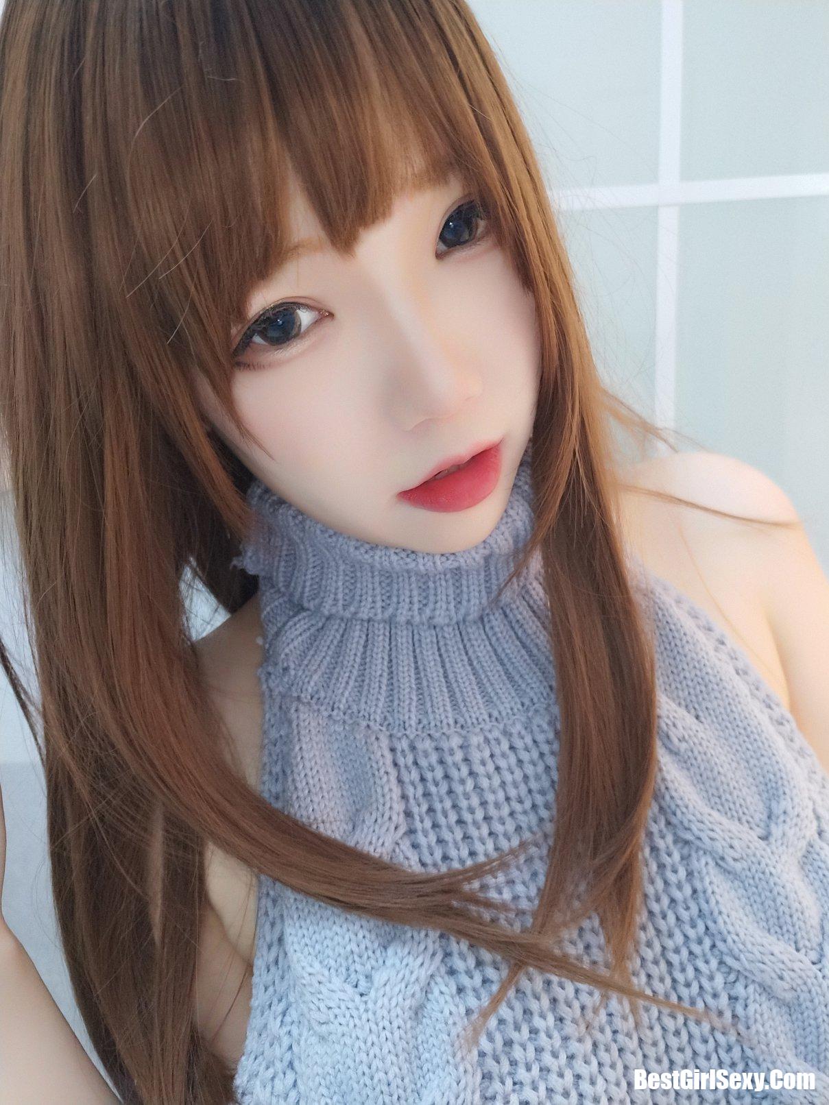 Coser@雪晴Astra Vol.021 黑丝漏背毛衣