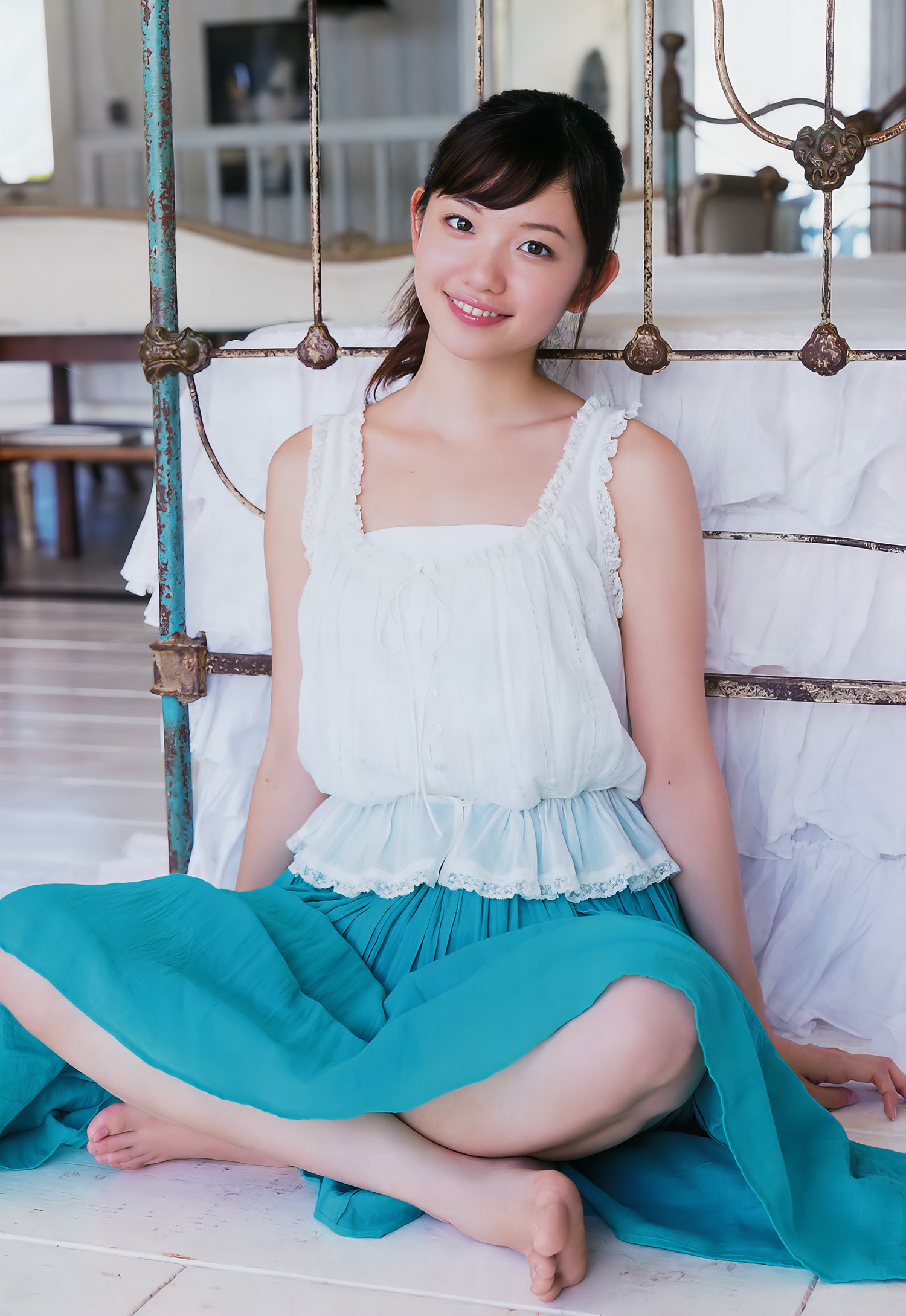 Hitomi Tanaka 田中瞳, Big Comic Spirits 2017 No.51 (ビッグコミックスピリッツ 2017年51号) [7P]