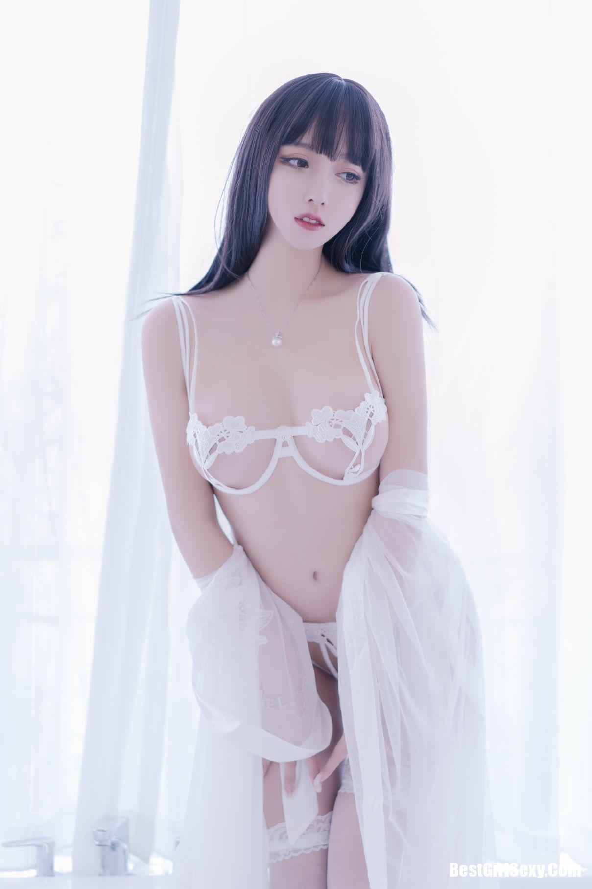 Coser@过期米线线喵 镂空内衣